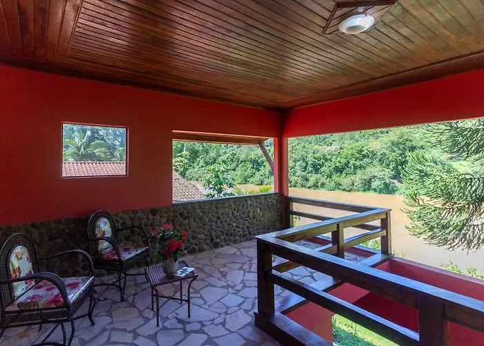 Pousada Casa De Pedra